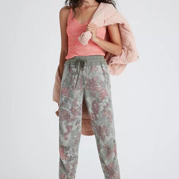 Anthropologie Nomad Joggers Camo Floral Print Cuffed Pants Petite Extra Small - Picture 1 of 8